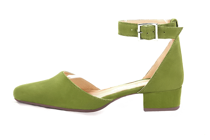 Pistachio green women's open side shoes, with a strap around the ankle. Round toe. Low block heels. Profile view - Florence KOOIJMAN